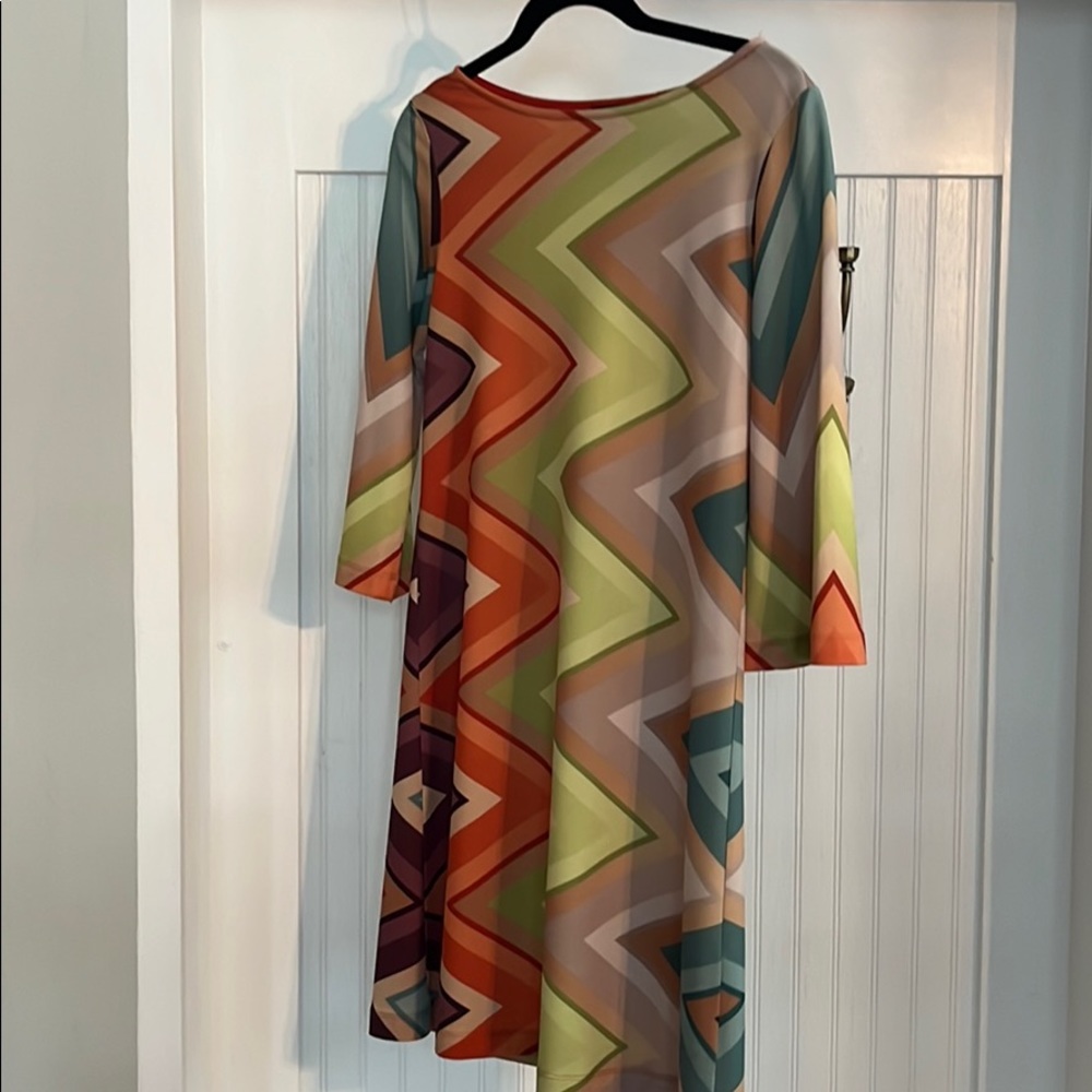 Colorful chevron bell sleeve dress